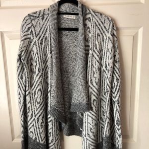 Abercrombie and Fitch Grey and white cardigan
